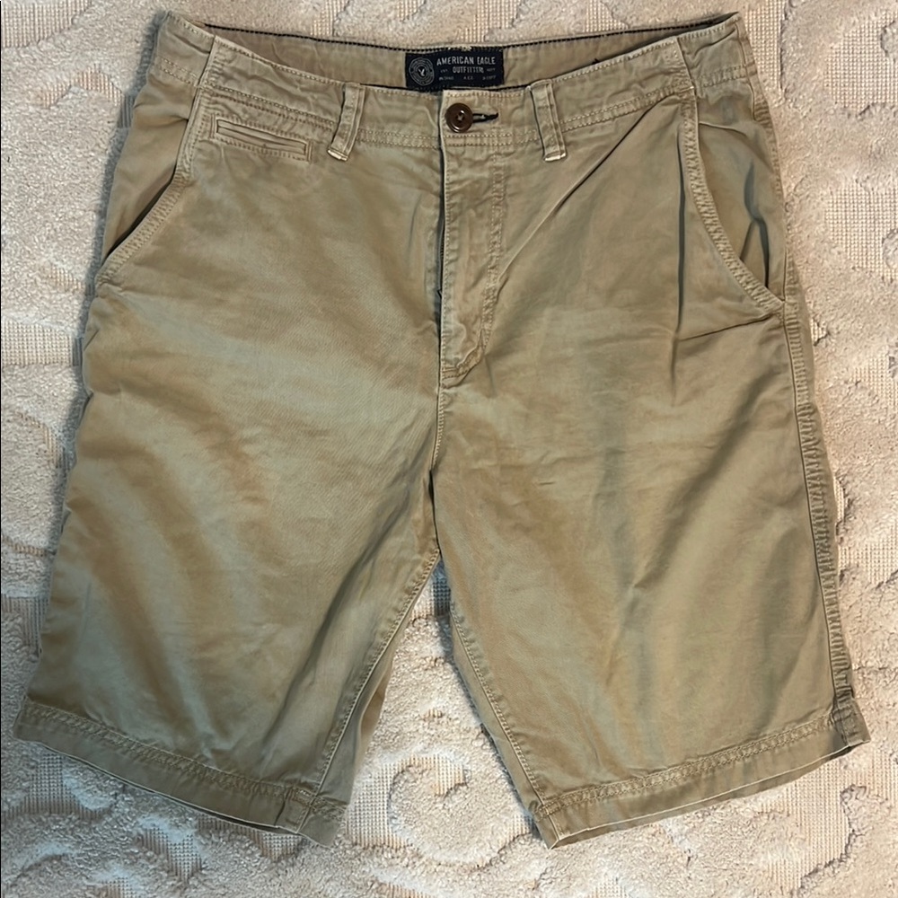 USED American Eagle Outfitters Men's Tan Shorts Waist 34